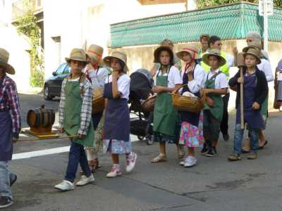 les petits vendangeurs