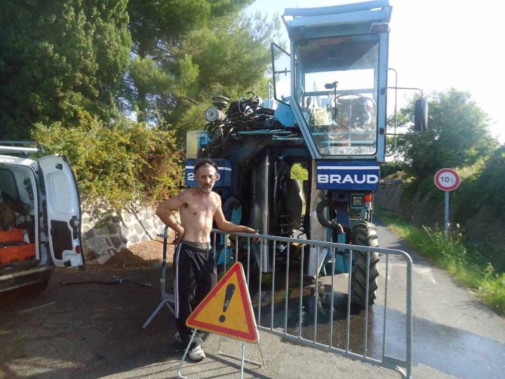 La poisse pour 
Jean-Yves MICHAU
3 pannes le 1er jour
le 1er jour des vendanges 2011