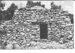 Une CAPITELLE 
Edifice agricole traditionnel